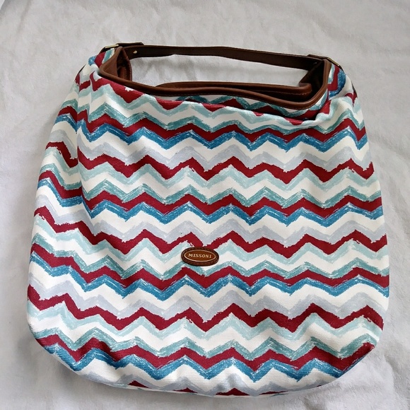 Missoni Handbags - Reserve Missoni chevron blue oversized handbag